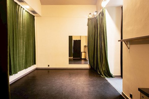 Vzlet - Klubovna - náhled 2