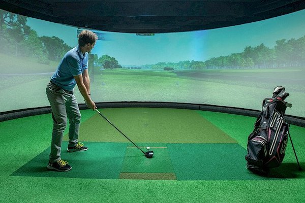 Indoor golf & Sál G@Wellness Hotel Step - náhled 5