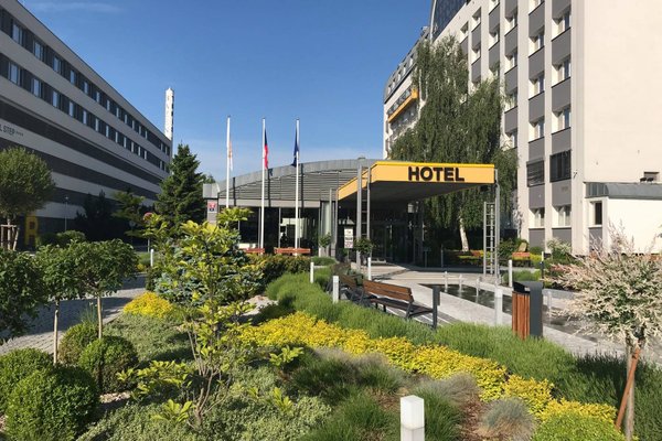 Restaurace Galerie@Wellness Hotel Step - náhled 5