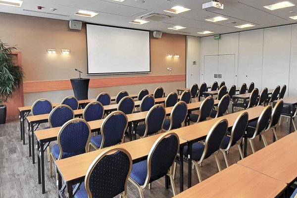 Sál F@Wellness Hotel Step - náhled 9