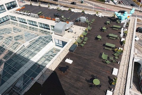 WPP Campus - Kavárna KAF s terasou - náhled 4