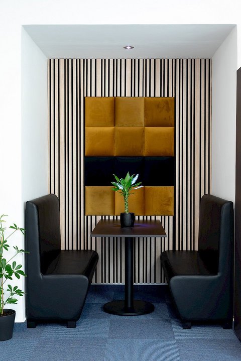 zasedačka - náhled 17