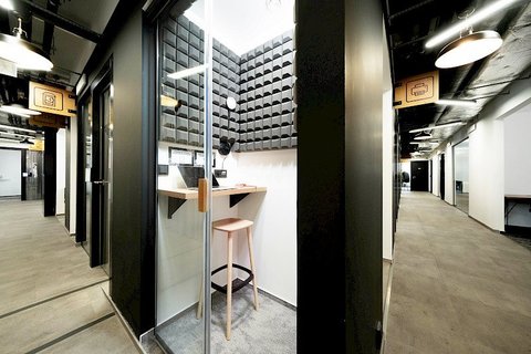 Zenwork Praha - Coworking a Kanceláře - náhled 13